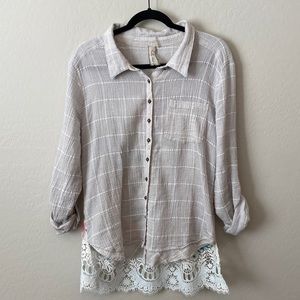 Aratta Silent Journey Gray Floral Lace Button Down Shirt Size Large